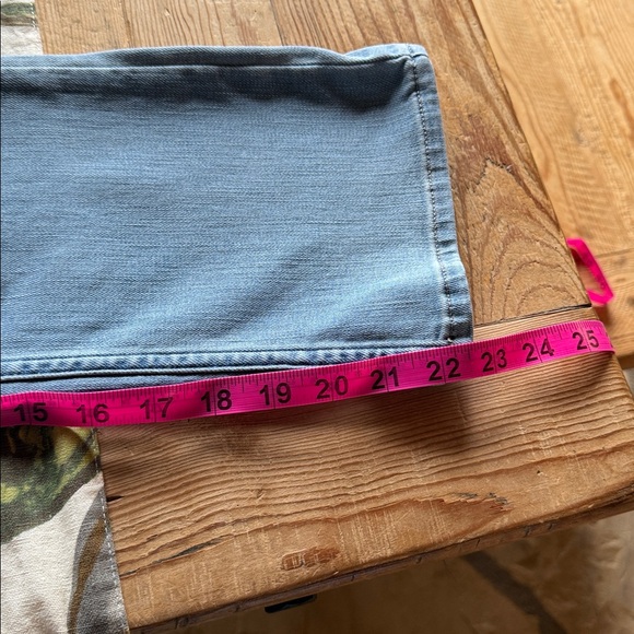 White House Black Market High Rise Kick Flare Everyday Soft Jeans 👖 - Picture 10 of 12